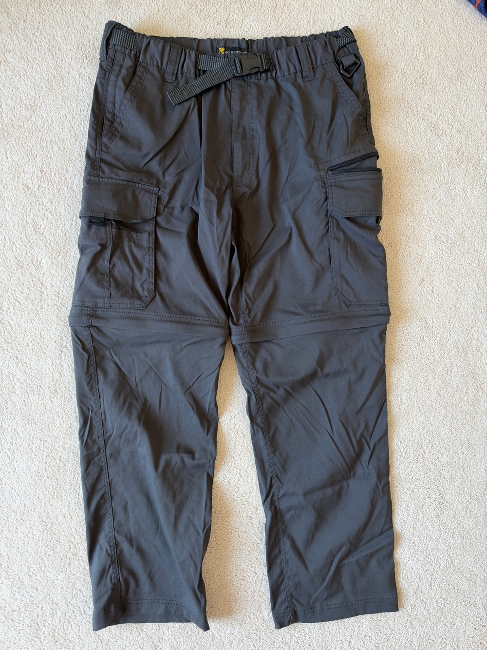 Men's Black Cargo Zip-Off Travel Pants
